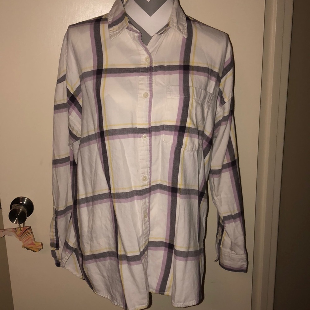 Old Navy Plaid Boyfriend Button-down Shirt - Size Medium
